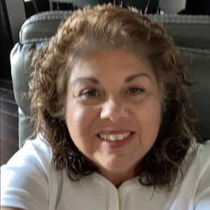 Meet your Posher, Lily